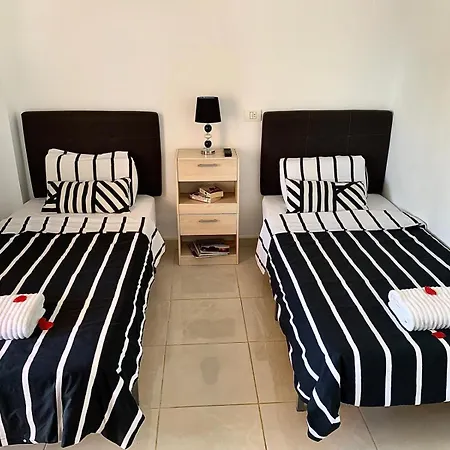 Estudio Frente Al Mar Americas *