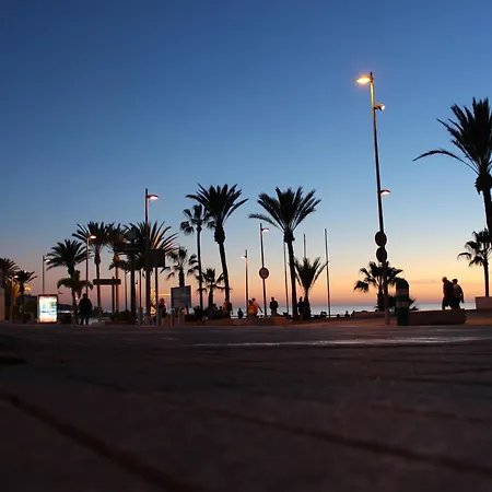 Estudio Frente Al Mar Americas *